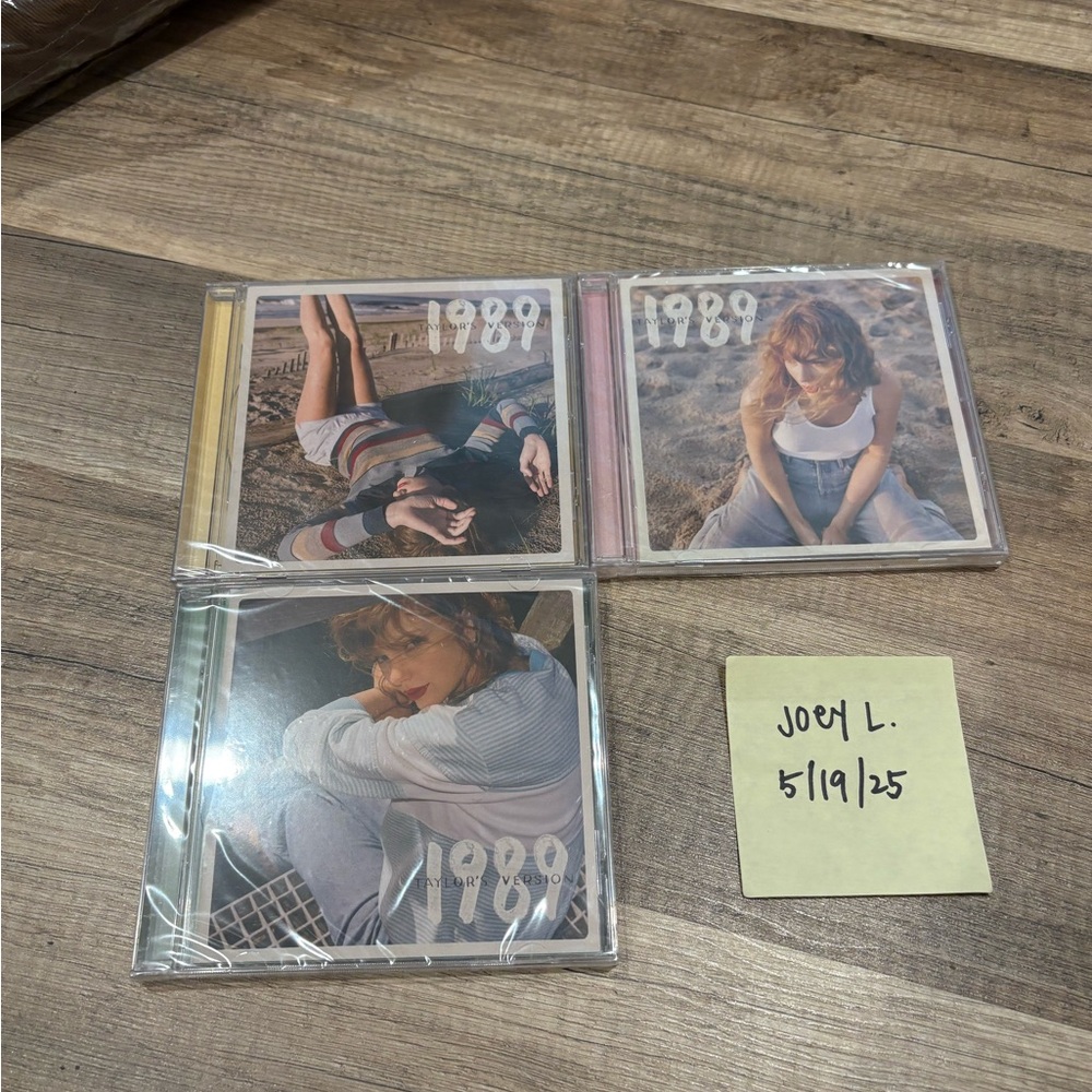 Taylor Swift 1989 Taylor’s Version CDs with Polaroids